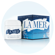 我们推出了首款限量版蔚蓝之心 Crème de la mer,以致敬地球上宝贵的海洋资源。