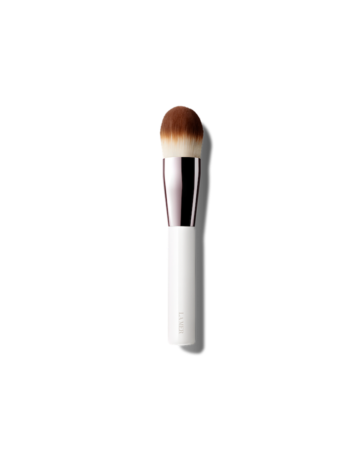 THE FOUNDATION BRUSH